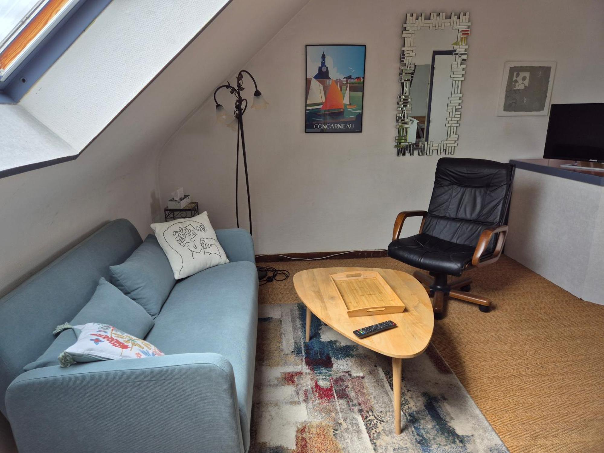 Urban Sunny & Cosy Apartment Конкарно Екстериор снимка