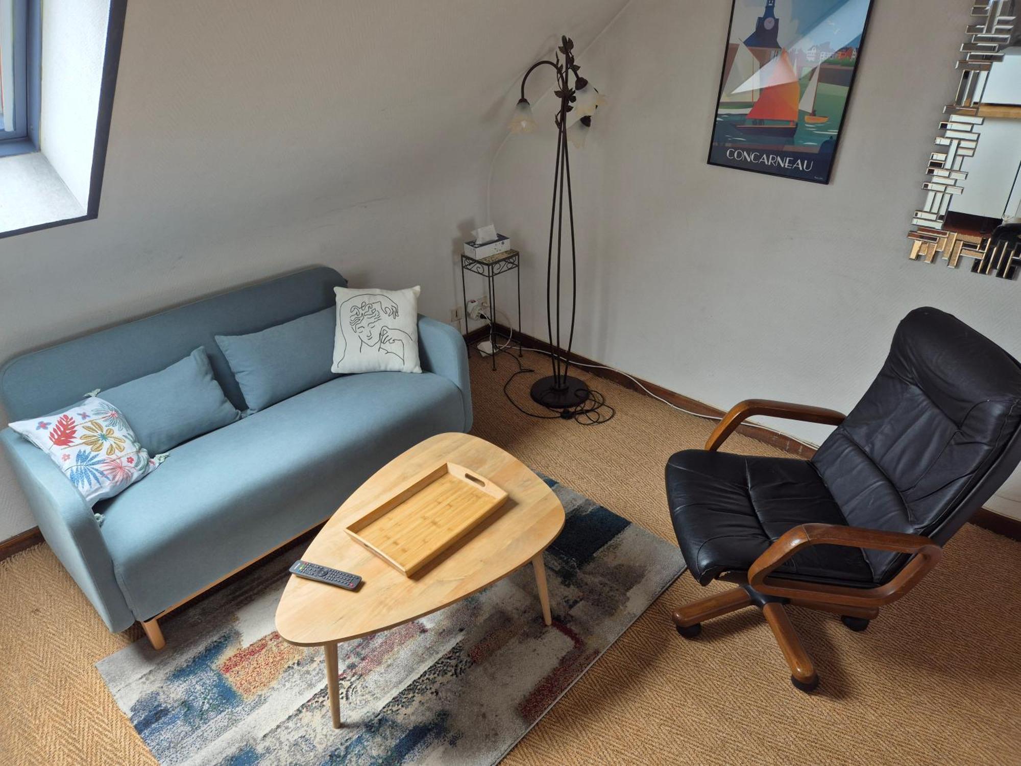 Urban Sunny & Cosy Apartment Конкарно Екстериор снимка