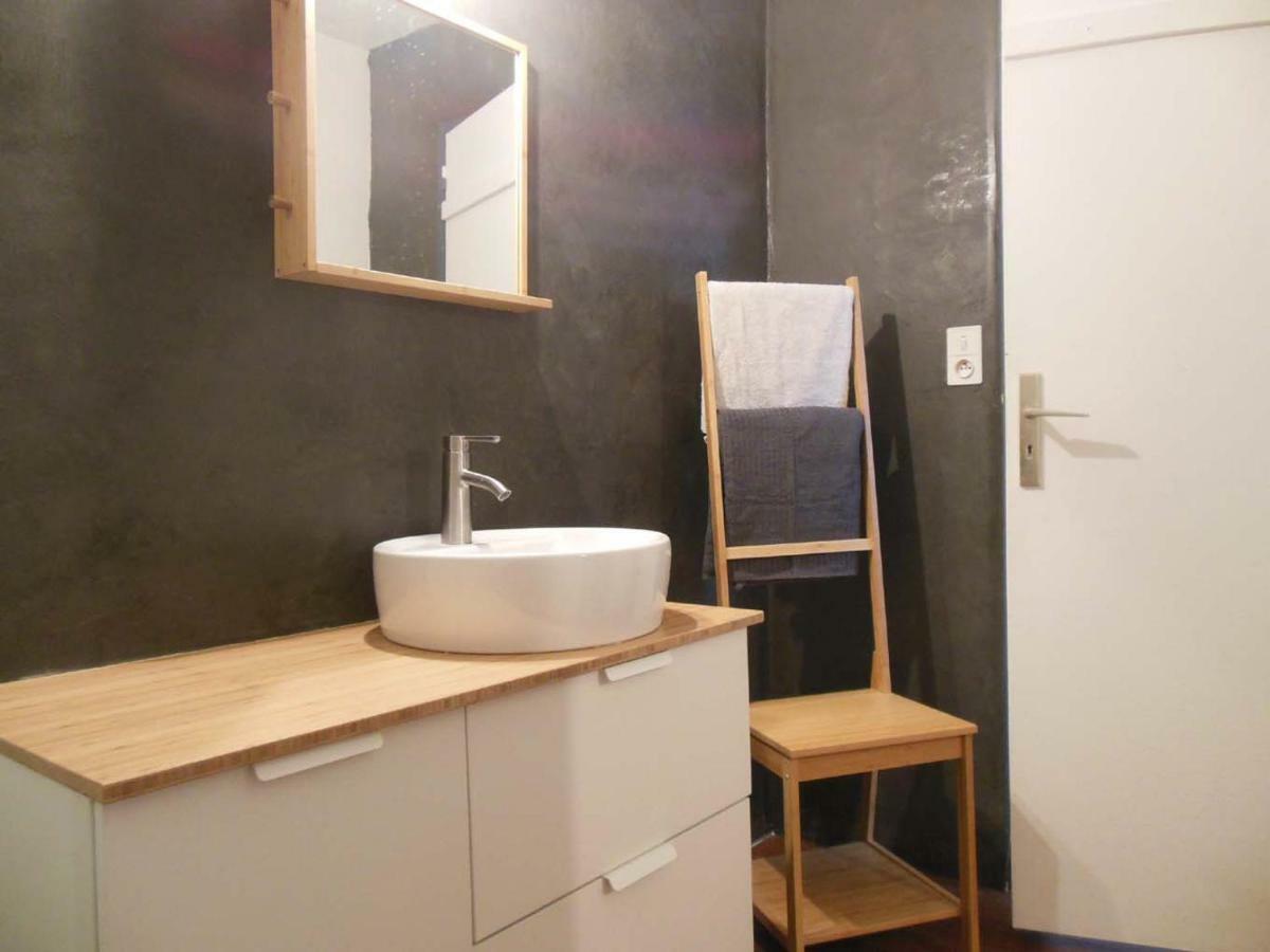 Urban Sunny & Cosy Apartment Конкарно Екстериор снимка